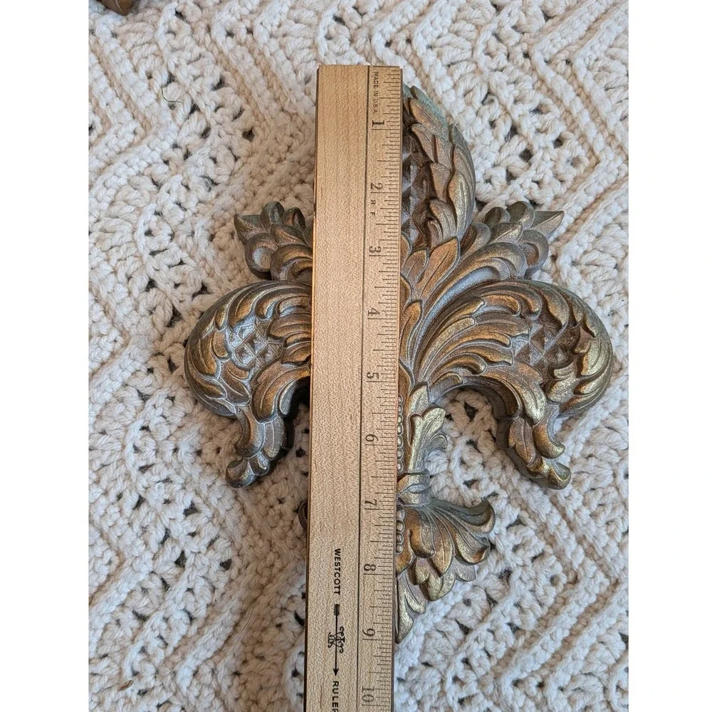 Vintage Syroco Gold Fleur De Lis Wall Plaques Set of 2 Mid Century Decor 5163